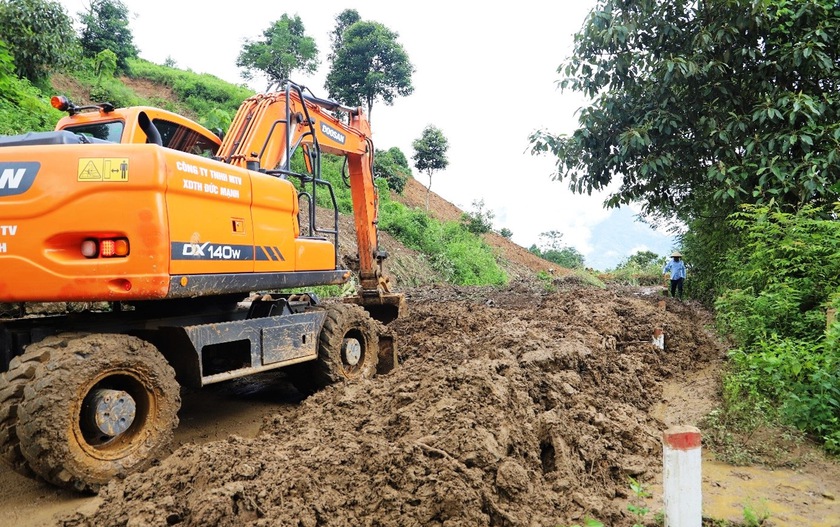 Đình chỉ công tác 2 chủ tịch xã chậm trễ trong phòng tránh, khắc phục hậu quả bão số 3- Ảnh 5.