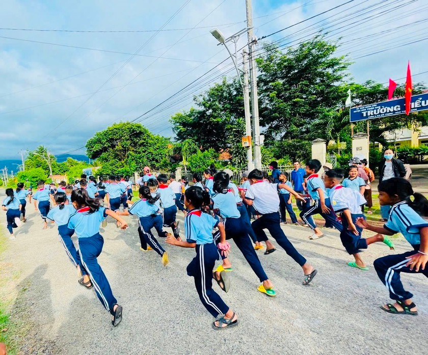 Bình Thuận: Tổ chức "Ngày hội Việt dã" gây quỹ học bổng cho học sinh nghèo hiếu học - Ảnh 1.