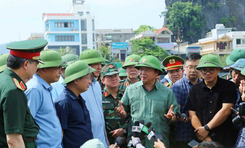 Móng Cái tạm dừng hoạt động thông quan tại cửa khẩu, lối mở do bão số 3 – Cô Tô ban hành lệnh giới nghiêm - Ảnh 5.