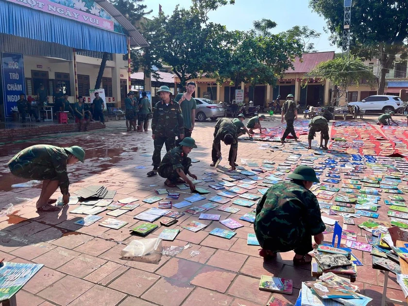 Yêu cầu đánh giá, khắc phục thiệt hại do Bão số 11 gây ra đối với ngành Giáo dục - Ảnh 2.