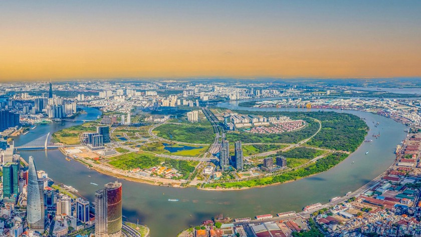Hành trình dịch chuyển trung tâm và cú nhảy vọt hạ tầng của Thành phố Hồ Chí Minh - Ảnh 1.