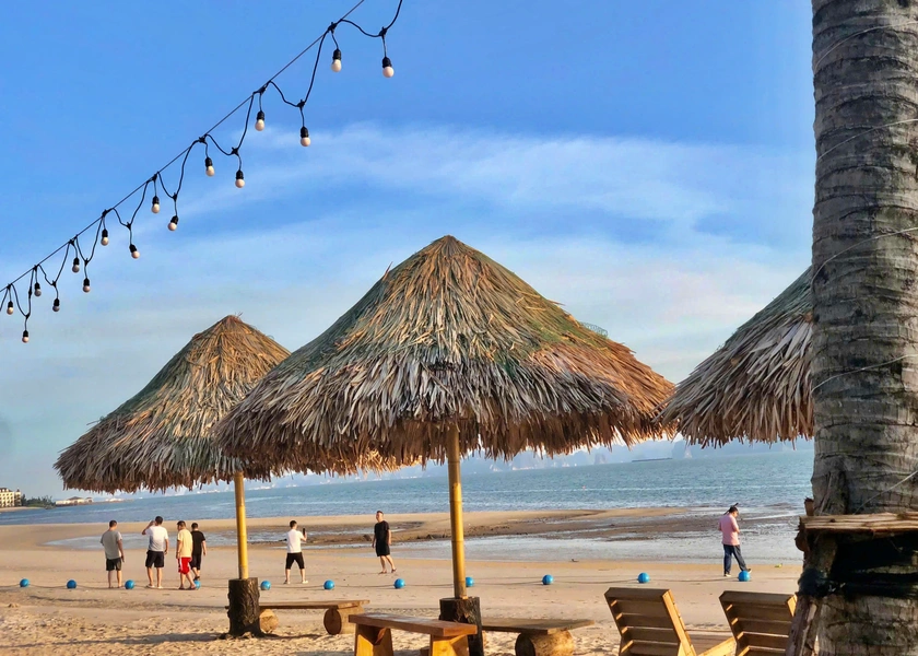 Tình yêu Việt Nam của du khách Thuỵ Điển với trải nghiệm mùa thu Hạ Long - Ảnh 7.