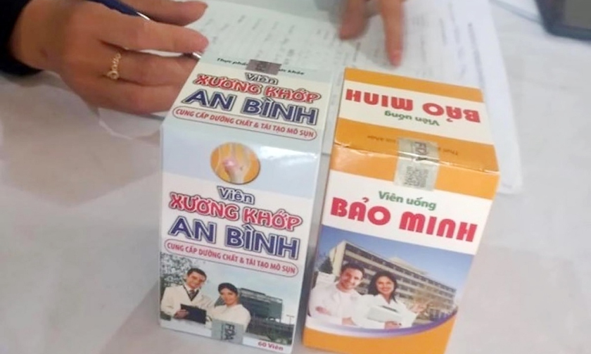 Bắt đối tượng giả danh khám bệnh miễn phí để bán thực phẩm chức năng giá cao - Ảnh 3.