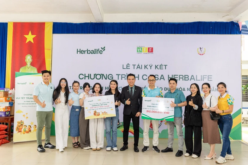 Casa Herbalife hỗ trợ bữa ăn dinh dưỡng cho hơn 3.000 người có hoàn cảnh khó khăn - Ảnh 1.