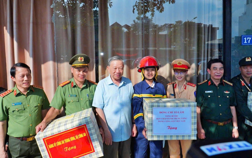 Tổng Bí thư Tô Lâm và đoàn công tác thăm, động viên nhân dân tỉnh Thái Nguyên sau bão lũ - Ảnh 5.