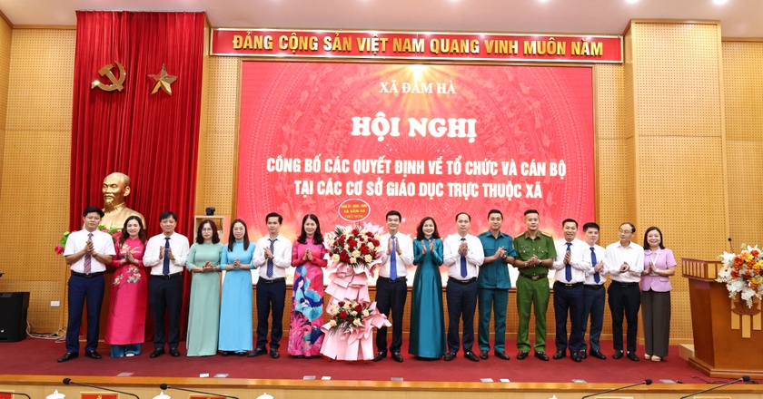 Quảng Ninh: Thực hiện sáp nhập các trường học mầm non, phổ thông công lập thuộc cấp xã - Ảnh 2.