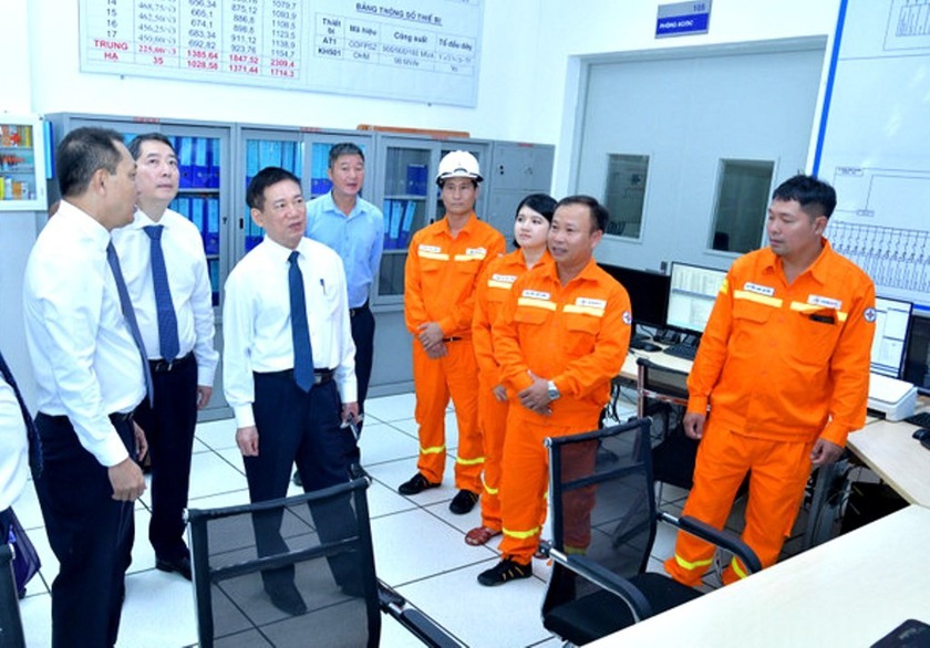 Khánh thành đường dây 500kV Lào Cai - Vĩnh Yên trước tiến độ phê duyệt gần 8 tháng - Ảnh 4.