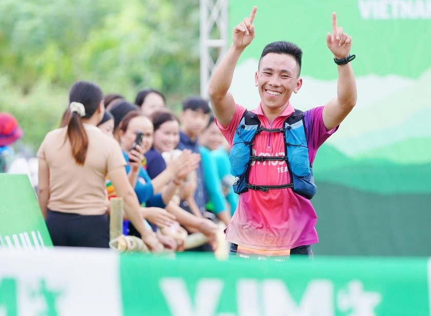 Vinh danh 2 công dân tiêu biểu ở xã Tả Van vì hành động đẹp lan tỏa tới cộng đồng- Ảnh 4.