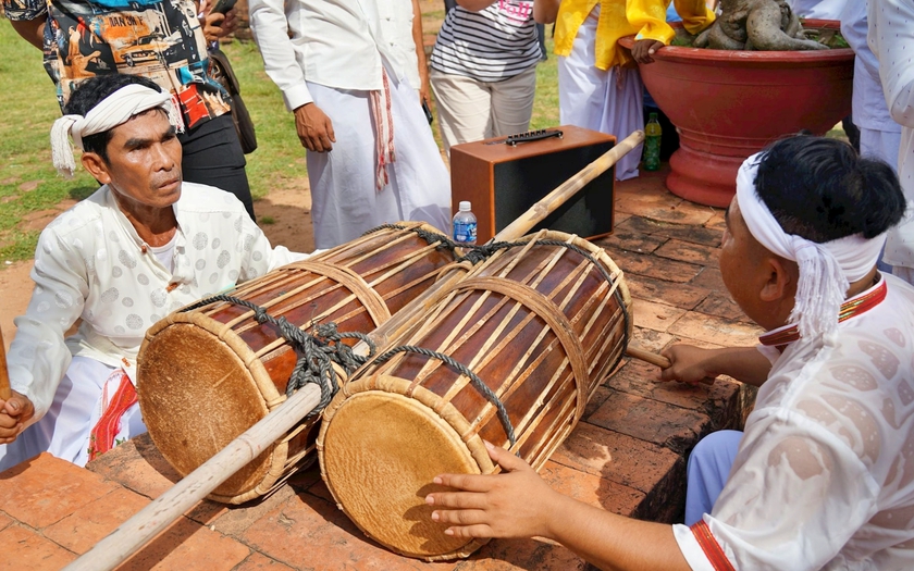 Lễ hội Kate - nét văn hoá thiêng liêng của dân tộc Chăm - Ảnh 7.