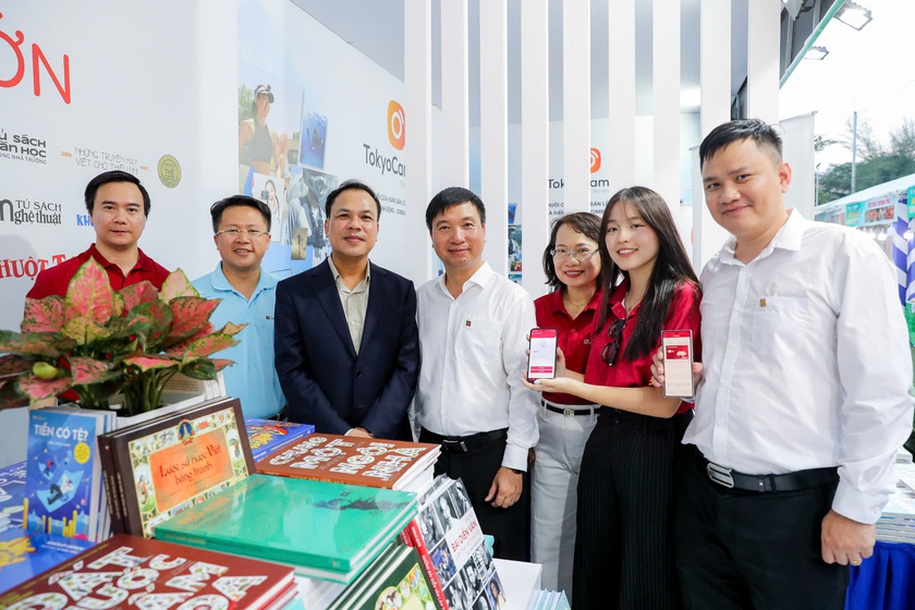 Agribank mang sản phẩm công nghệ cực chất đến Ngày thẻ Việt Nam 2025 - Ảnh 6.