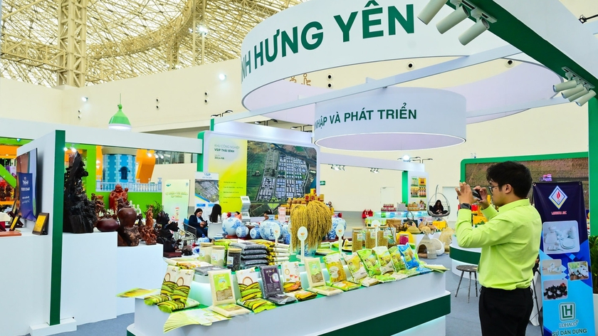 Khai mạc Hội chợ Mùa Thu lần thứ nhất - Tiến tới tổ chức chuỗi hội chợ bốn mùa - Ảnh 6.