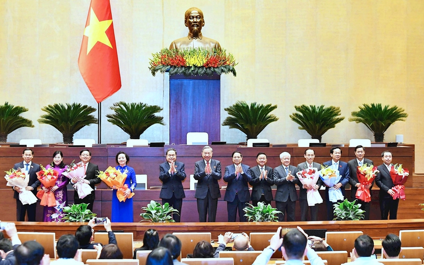 Chính phủ có 2 tân Phó Thủ tướng - Ảnh 1.