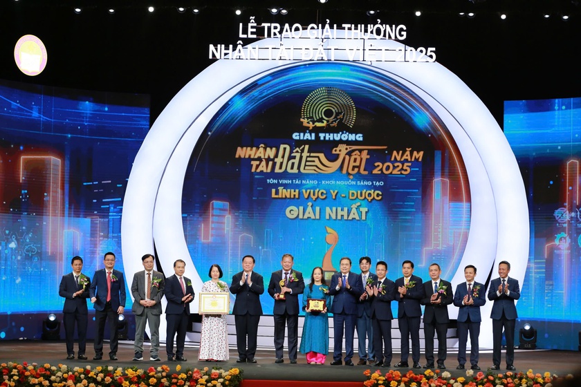 Tác giả/nhóm tác giả các công trình đạt Giải thưởng "Nhân tài Đất Việt" năm 2025 thuộc lĩnh vực Y - Dược- Ảnh 1. Tác giả/nhóm tác giả các công trình đạt Giải thưởng "Nhân tài Đất Việt" năm 2025 thuộc lĩnh vực Y - Dược- Ảnh 1.