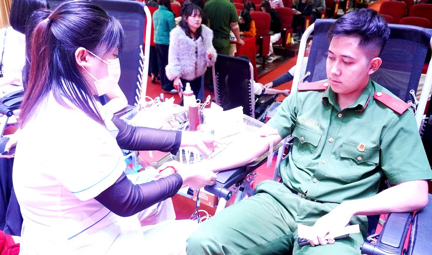 Ngày hội hiến máu tình nguyện ở Sa Pa thu được 500 đơn vị máu cho các bệnh viện ở Lào Cai - Ảnh 6.
