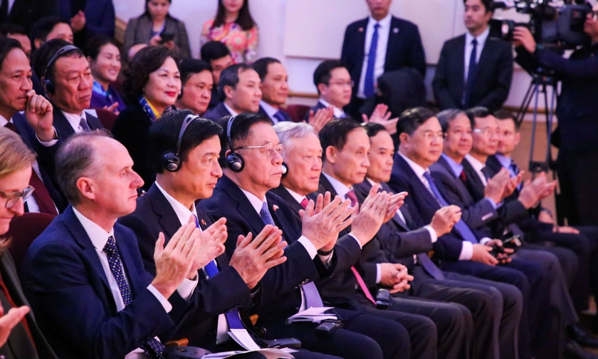 Toàn văn phát biểu của Tổng Bí thư Tô Lâm tại Đại học Oxford - Ảnh 3.