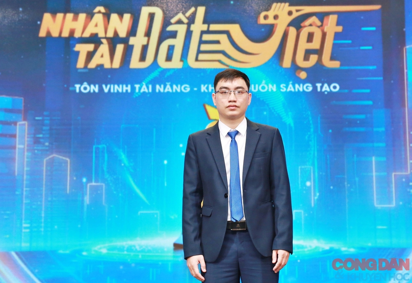 Lễ trao Giải thưởng Nhân tài Đất Việt năm 2025: Cảm xúc và những chia sẻ của tác giả được vinh danh - Ảnh 6.