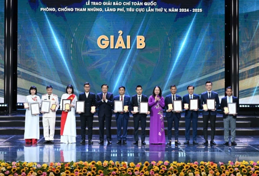 Vinh danh 44 tác phẩm báo chí xuất sắc về phòng, chống tham nhũng, lãng phí, tiêu cực - Ảnh 3.