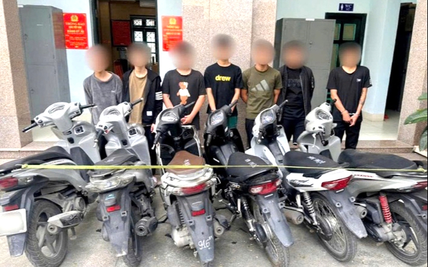 Bắt giữ nhóm thanh thiếu niên 13-16 tuổi đã gây ra 10 vụ trộm cắp xe máy tại Hà Nội - Ảnh 1.