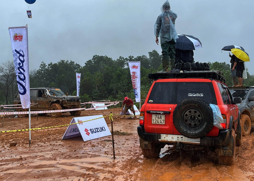 Giải đua xe địa hình 2025: Thời tiết xấu và độ khó của giải cùng thử thách các tay đua - Ảnh 2.