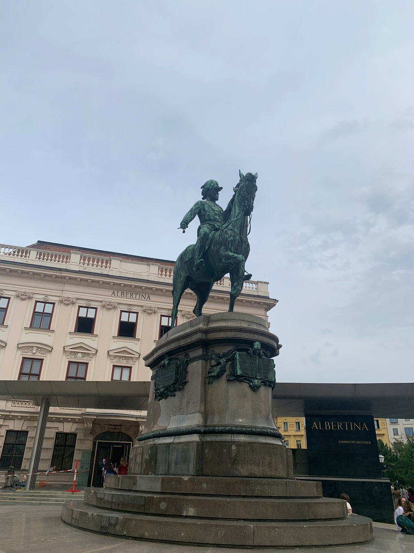 Khám phá Vienna, thủ đô nước Áo, thành phố được mệnh danh là nơi đáng sống nhất thế giới - Ảnh 2.