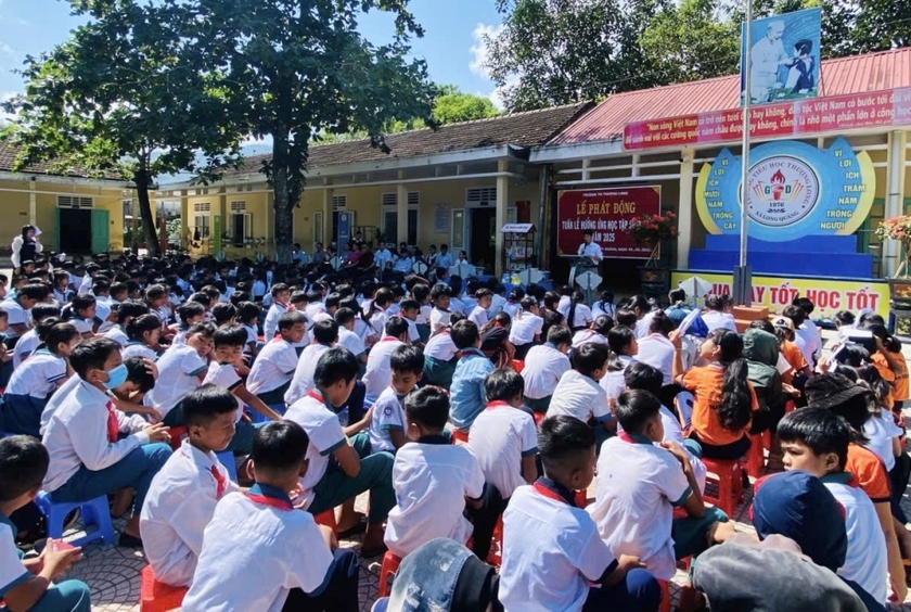 Nhiều hoạt động kết nối nhà trường - doanh nghiệp trong Tuần lễ học tập suốt đời tại Huế - Ảnh 1.