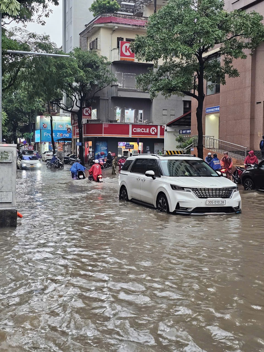 Đẩy nhanh tiến độ 12 dự &aacute;n chống ngập H&agrave; Nội - Ảnh 1.