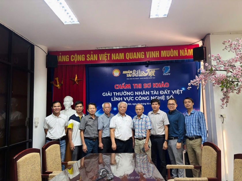 Vòng sơ khảo Giải thưởng Nhân tài Đất Việt 2025 - Lĩnh vực Công nghệ số hội tụ sản phẩm, giải pháp chất lượng cao - Ảnh 1.