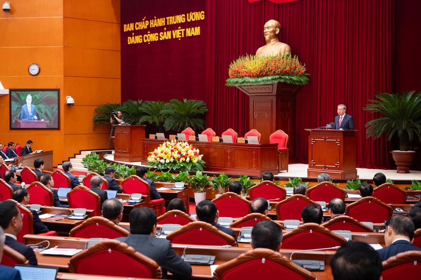 Thông báo Hội nghị lần thứ 13 Ban Chấp hành Trung ương Đảng khóa XIII - Ảnh 1.