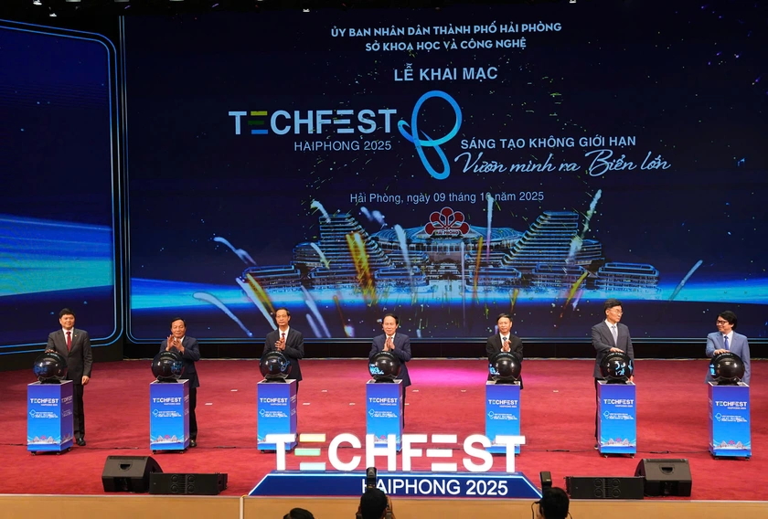 Khai mạc TECHFEST Hải Phòng 2025, - Ảnh 1.