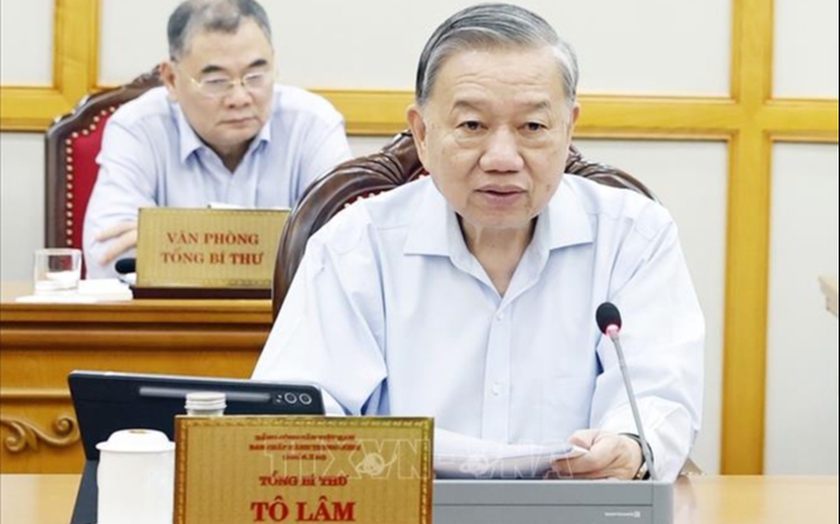 Kết luận của Bộ Chính trị về hoạt động của bộ máy hệ thống chính trị và chính quyền địa phương 2 cấp - Ảnh 1.