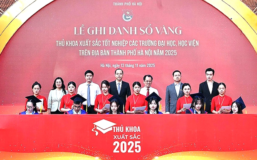 Ghi danh Sổ vàng 95 thủ khoa Hà Nội xuất sắc năm 2025 - Ảnh 1.