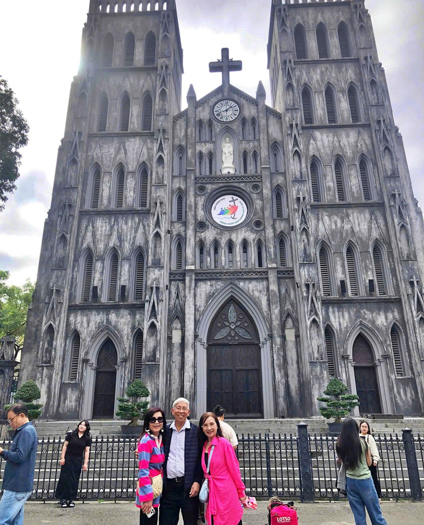 Nỗi niềm "quê nhà tôi ơi, xứ Đoài xa vắng" từ các du khách Việt kiều - Ảnh 6.