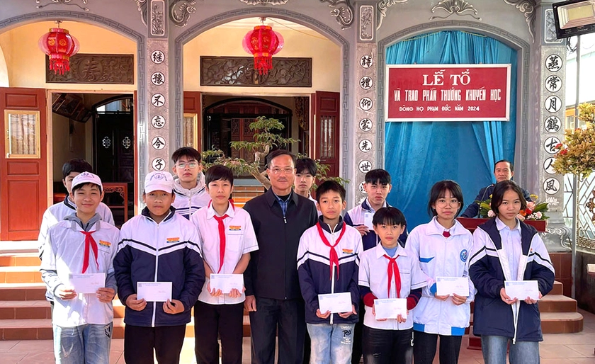 Đội ngũ người cao tuổi tỉnh Hưng Yên - những tấm gương sáng, góp phần lan tỏa tinh thần học tập suốt đời  - Ảnh 2.