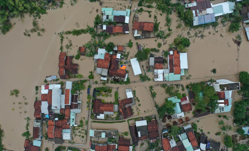 Bộ Công Thương chỉ đạo "nóng" về xả lũ, vận hành hồ thủy điện - Ảnh 1.