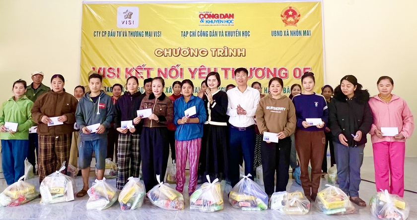 VISI kết nối yêu thương trao 160 triệu đồng cho đồng bào xã Nhôn Mai khắc phục bão lũ - Ảnh 19.