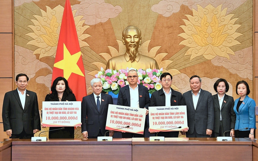 Hà Nội tiếp tục hỗ trợ tỉnh Gia Lai 200 tỷ đồng khắc phục hậu quả mưa lũ - Ảnh 1.