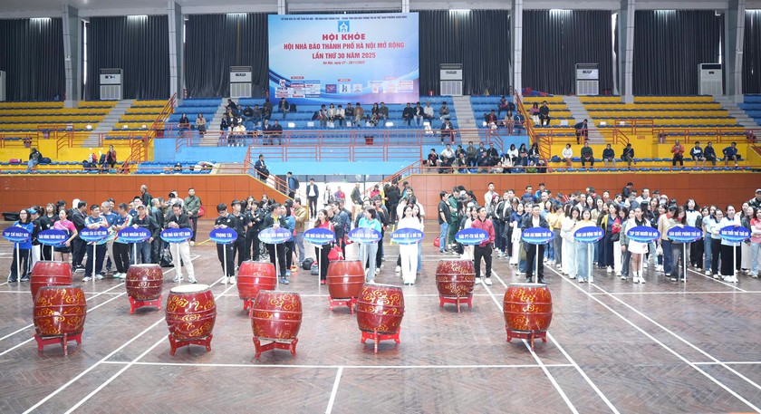 Dấu ấn 30 năm sân chơi thể thao, giao lưu của người làm báo Thủ đô - Ảnh 6.