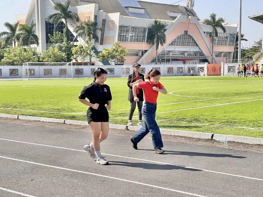 Dấu ấn 30 năm sân chơi thể thao, giao lưu của người làm báo Thủ đô - Ảnh 7.