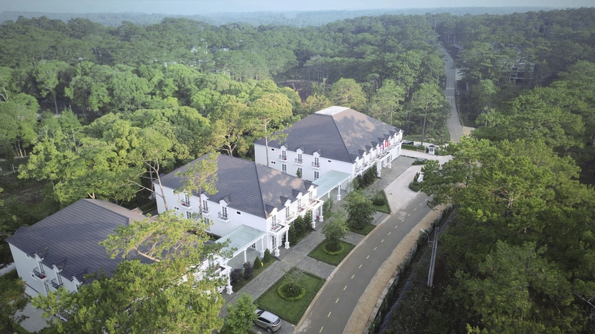 Golden Sun Hotel Mang Den nơi nghỉ dưỡng lý tưởng giữa cao nguyên Kon Tum - Ảnh 1.