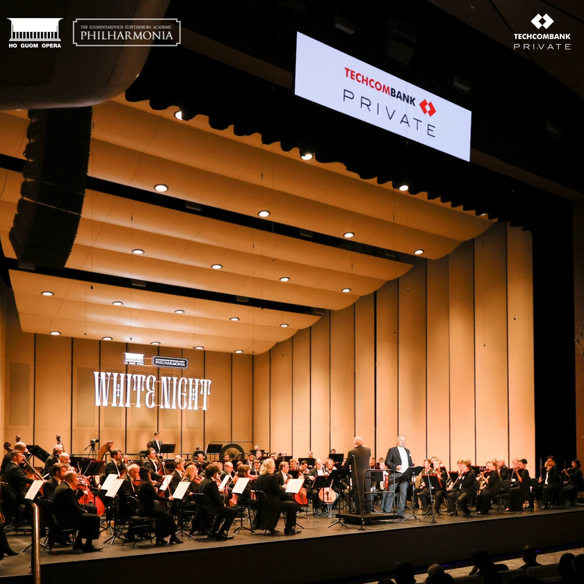 Dấu ấn "White Night" - Đêm nhạc Hoàng gia Nga dành tặng khách hàng Techcombank Private- Ảnh 1. Dấu ấn "White Night" - Đêm nhạc Hoàng gia Nga dành tặng khách hàng Techcombank Private- Ảnh 1.