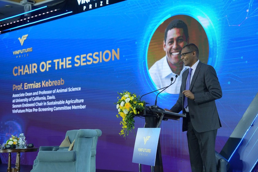 Giáo sư Ermias Kebreab: Giải thưởng VinFuture tạo nên không gian đối thoại mở hiếm thấy - Ảnh 1.