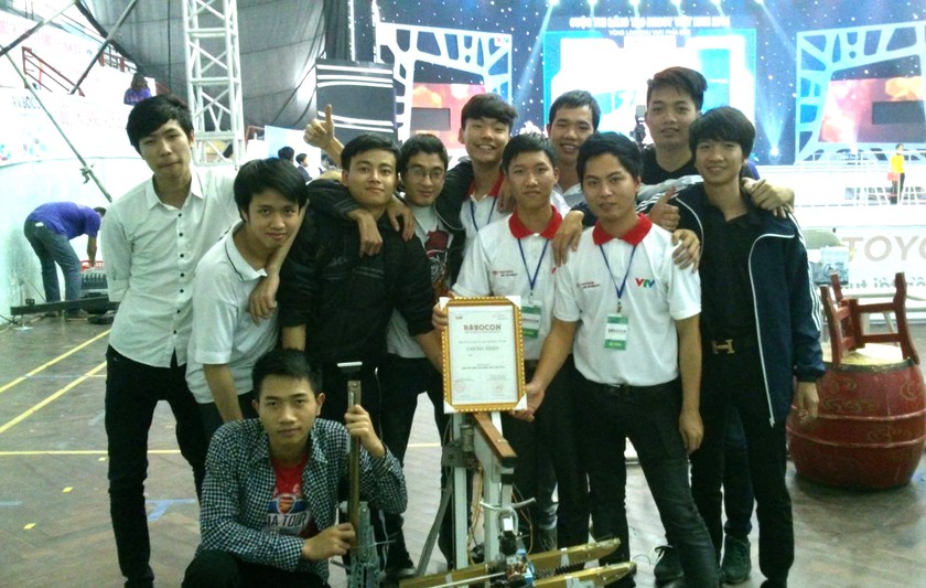 Nhà khoa học đáp ứng tiêu chí quy định được đặc cách không qua thi tuyển vào công chức, viên chức - Ảnh 1.