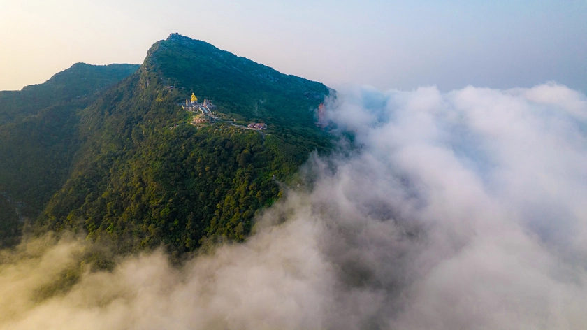 Festival Yên Tử "Hành trình di sản - Tinh hoa thế giới" có sức hút như thế nào? - Ảnh 1.