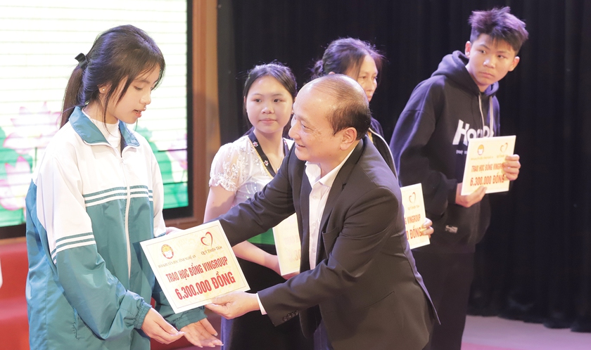 Nghệ An sơ kết 5 năm thực hiện đề án xây dựng xã hội học tập - Ảnh 10.