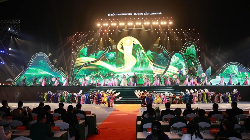 KHAI MẠC LỄ HỘI &ldquo;TH&Aacute;I NGUY&Ecirc;N &ndash; HƯƠNG SẮC DANH TR&Agrave;&rdquo; NĂM 2025 - Ảnh 1.