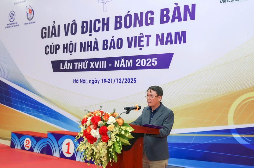 Giải v&ocirc; địch b&oacute;ng b&agrave;n C&uacute;p Hội Nh&agrave; b&aacute;o Việt Nam 2025: Ng&agrave;y hội gi&agrave;u t&iacute;nh kết nối của c&aacute;c nh&agrave; b&aacute;o - Ảnh 1.