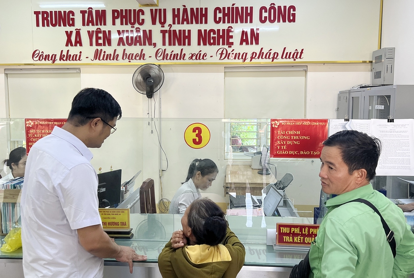 Nghệ An giao chỉ ti&ecirc;u bồi dưỡng kiến thức d&acirc;n tộc cho c&aacute;n bộ, c&ocirc;ng chức, vi&ecirc;n chức - Ảnh 1.