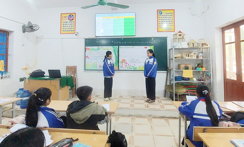 Dự &aacute;n 5 g&oacute;p phần đẩy nhanh hơn mục ti&ecirc;u xo&aacute; m&ugrave; chữ cho b&agrave; con đồng b&agrave;o d&acirc;n tộc thiểu số - Ảnh 1.