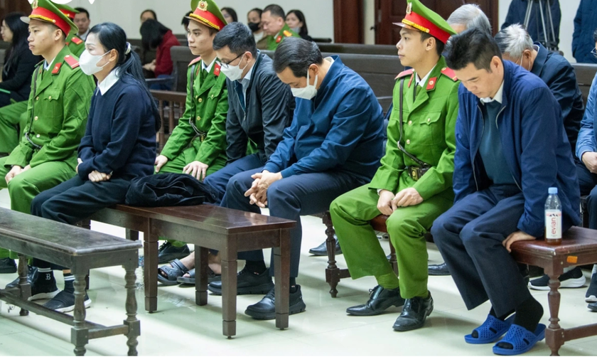 Vụ án Tập đoàn Phúc Sơn: Nhiều cựu lãnh đạo được giảm nhẹ hình phạt- Ảnh 1. Vụ án Tập đoàn Phúc Sơn: Nhiều cựu lãnh đạo được giảm nhẹ hình phạt- Ảnh 1.