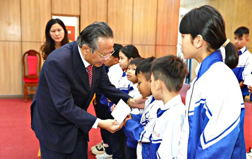 Quyết t&acirc;m đưa khuyến học, khuyến t&agrave;i L&acirc;m Đồng ph&aacute;t triển thực chất, bền vững - Ảnh 2.